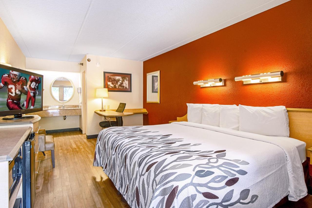 Red Roof Inn Johnson City Buitenkant foto